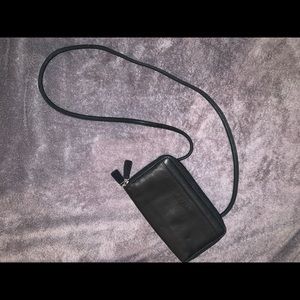 Fossil Black Crossbody Bag with Contemporary Style